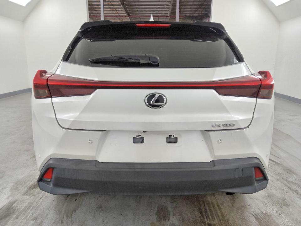 Продаж на аукціоні авто 2022 Lexus Ux 200, vin: JTHX3JBH1N2046400, номер лоту: 55952906