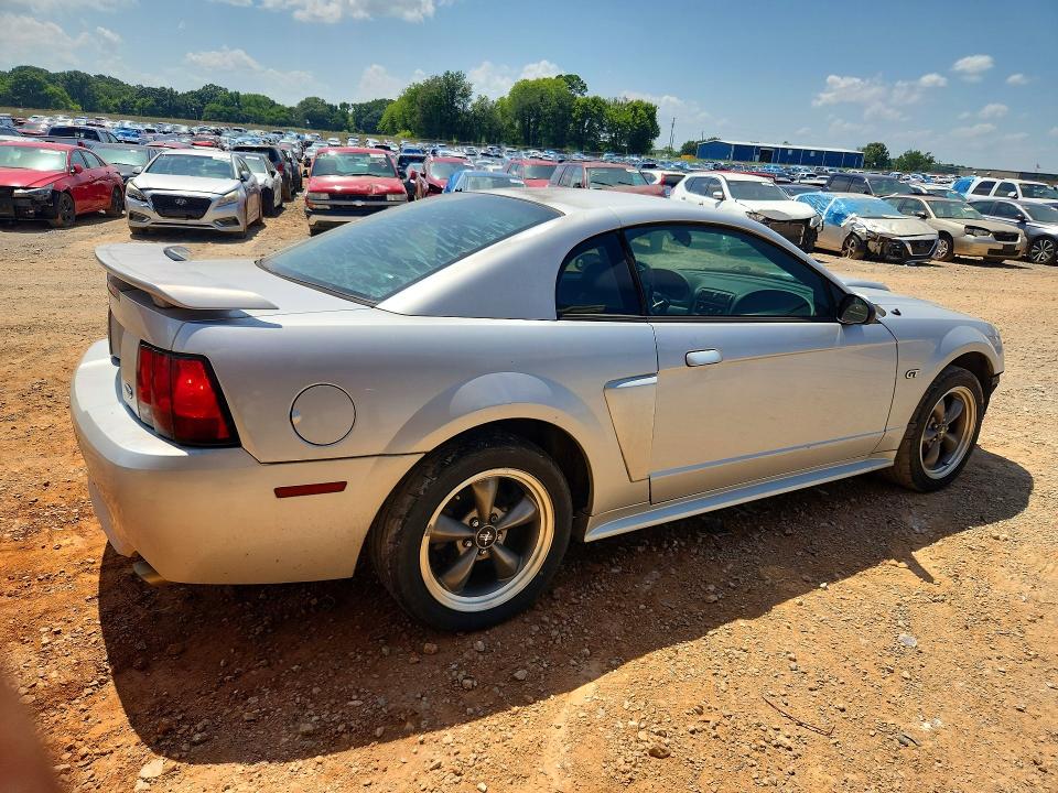 59065176 :رقم المزاد ، 1FAFP42X13F352311 vin ، 2003 Ford Mustang مزاد بيع