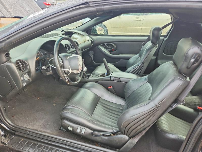 2000 Pontiac Firebird მანქანა იყიდება აუქციონზე, vin: 2G2FV22G1Y2165930, აუქციონის ნომერი: 56428936