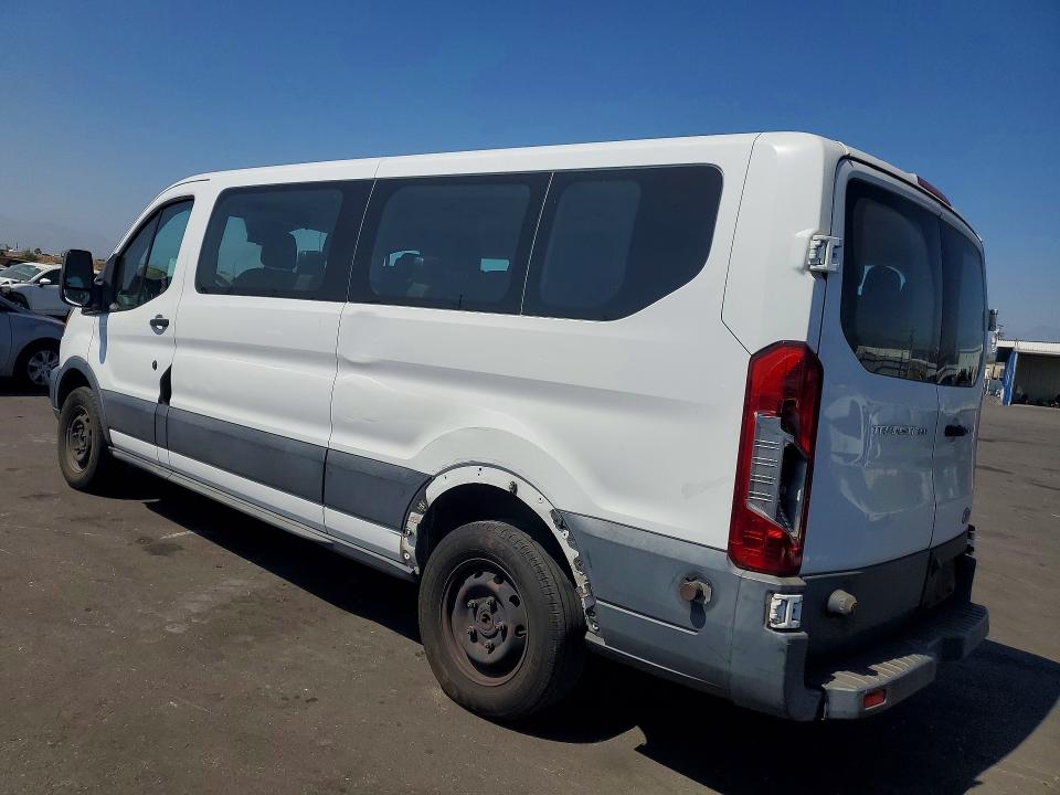 56637806 :رقم المزاد ، 1FBZX2ZM0HKA72616 vin ، 2017 Ford Transit مزاد بيع