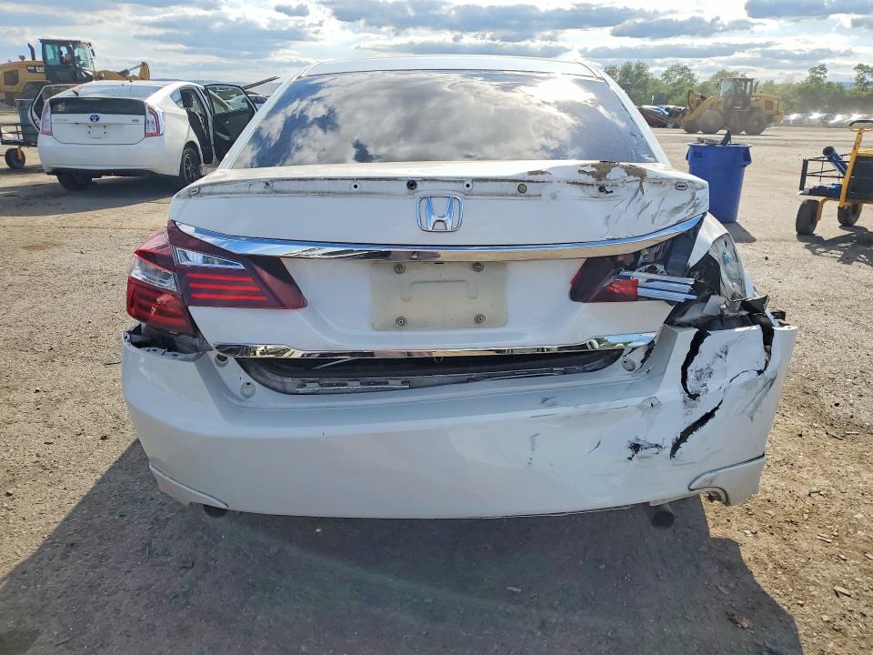 2015 Honda Accord მანქანა იყიდება აუქციონზე, vin: 1HGCR2F51FA114580, აუქციონის ნომერი: 56503356