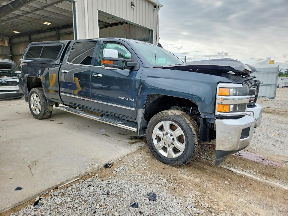 Продаж на аукціоні авто 2017 Chevrolet Silverado, vin: 1GC1KWEY9HF245565, номер лоту: 57117276