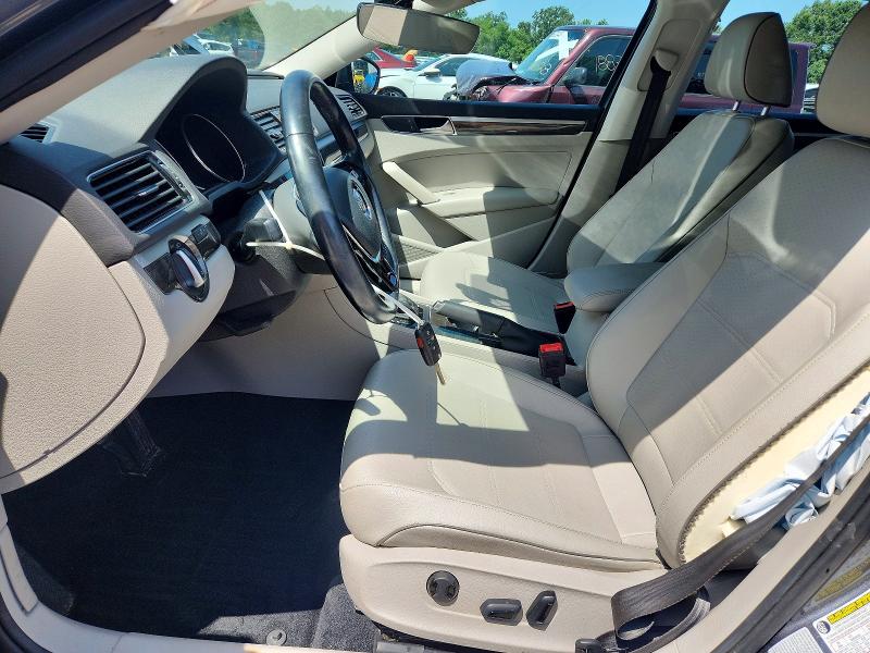 Продажа на аукционе авто 2018 Volkswagen Passat, vin: 1VWBA7A30JC002240, номер лота: 58882706
