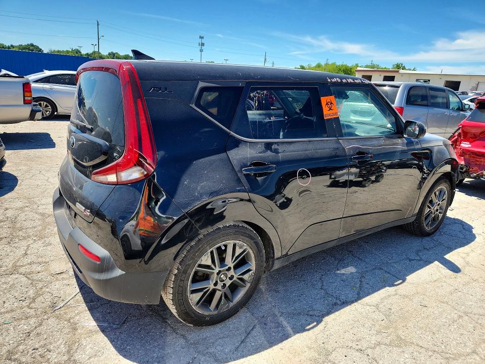 57997726 :رقم المزاد ، KNDJ23AU4M7145847 vin ، 2021 Kia Soul مزاد بيع