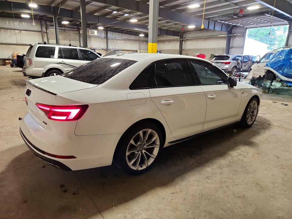 Продаж на аукціоні авто 2019 Audi A4, vin: WAUENAF4XKA029247, номер лоту: 57740816