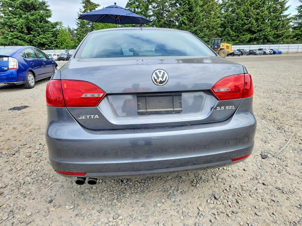 Продажа на аукционе авто 2011 Volkswagen Jetta, vin: 3VWLZ7AJ5BM370585, номер лота: 55813296