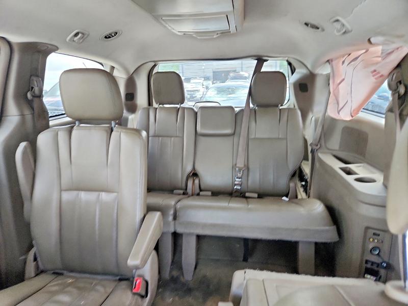 56651526 :رقم المزاد ، 2C4RC1BG9GR238024 vin ، 2016 Chrysler Town & Country مزاد بيع