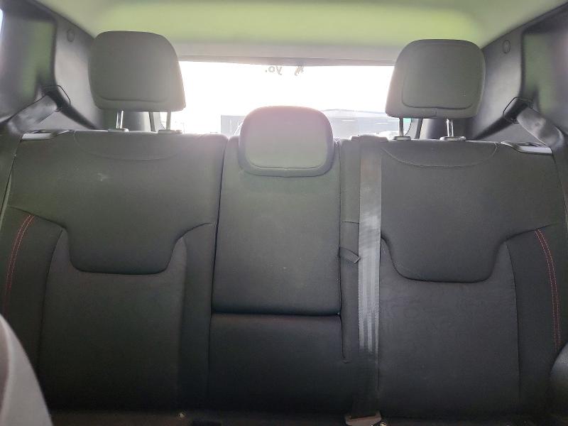 59210066 :رقم المزاد ، ZACCJBCBXJPH42629 vin ، 2018 Jeep Renegade مزاد بيع
