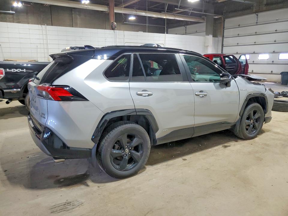 56605766 :رقم المزاد ، 2T3E6RFV8MW013821 vin ، 2021 Toyota Rav4 مزاد بيع