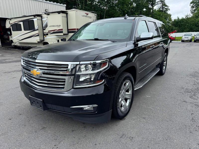 2017 Chevrolet Suburban მანქანა იყიდება აუქციონზე, vin: 1GNSKJKC3HR249150, აუქციონის ნომერი: 58768996