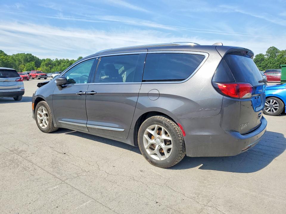 2019 Chrysler Pacifica მანქანა იყიდება აუქციონზე, vin: 2C4RC1EG9KR577404, აუქციონის ნომერი: 55557006