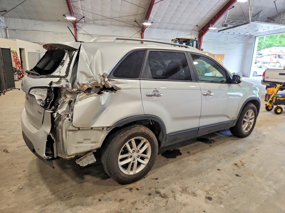2014 Kia Sorento მანქანა იყიდება აუქციონზე, vin: 5XYKTDA69EG482673, აუქციონის ნომერი: 56235656