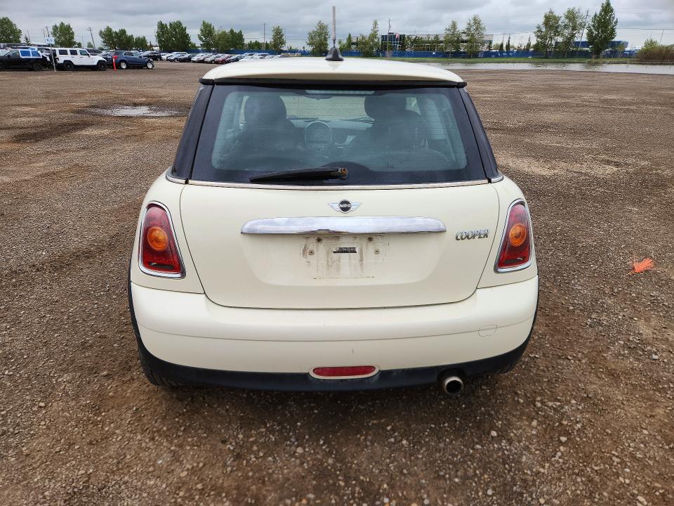 2009 Mini Cooper მანქანა იყიდება აუქციონზე, vin: WMWMF33529TU74906, აუქციონის ნომერი: 57668786