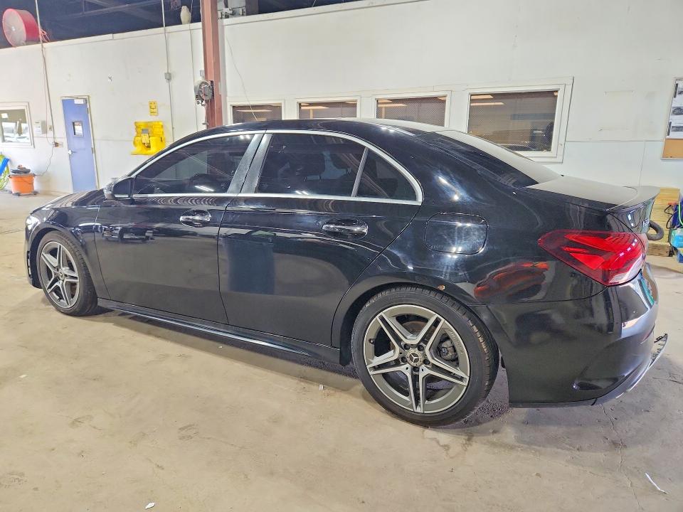 55744856 :رقم المزاد ، W1K3G4FB1LW043844 vin ، 2020 Mercedes-benz A مزاد بيع