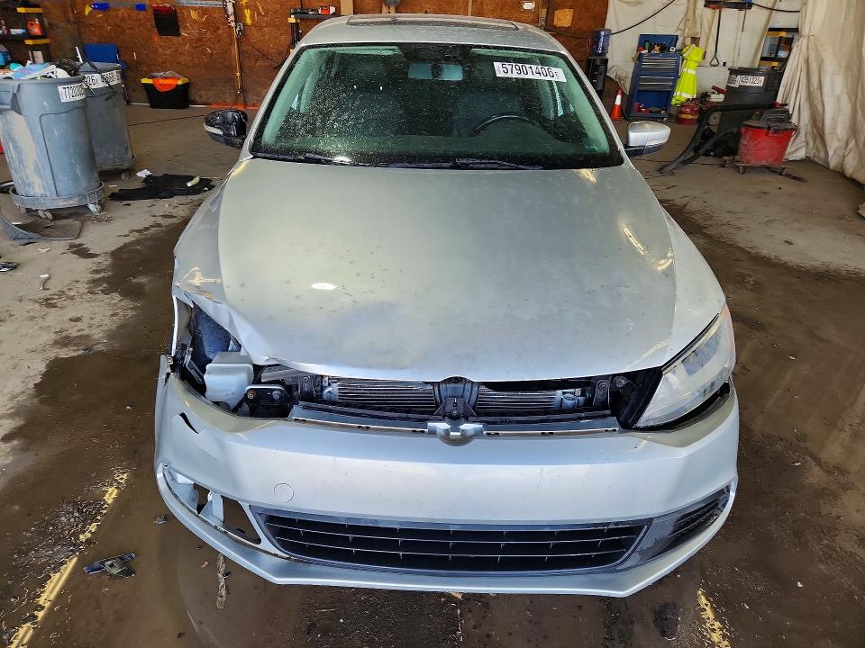 Продажа на аукционе авто 2011 Volkswagen Jetta, vin: 3VWLL7AJ3BM090407, номер лота: 57901406