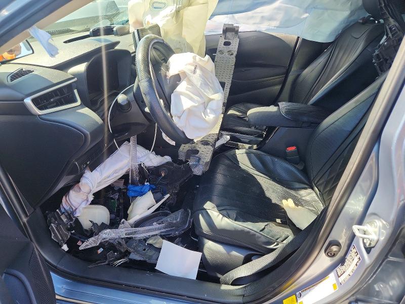 55826396 :رقم المزاد ، JTDEBRBE6LJ006302 vin ، 2020 Toyota Corolla مزاد بيع