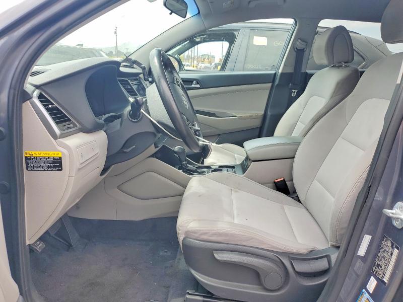 58797566 :رقم المزاد ، KM8J23A47HU396252 vin ، 2017 Hyundai Tucson مزاد بيع