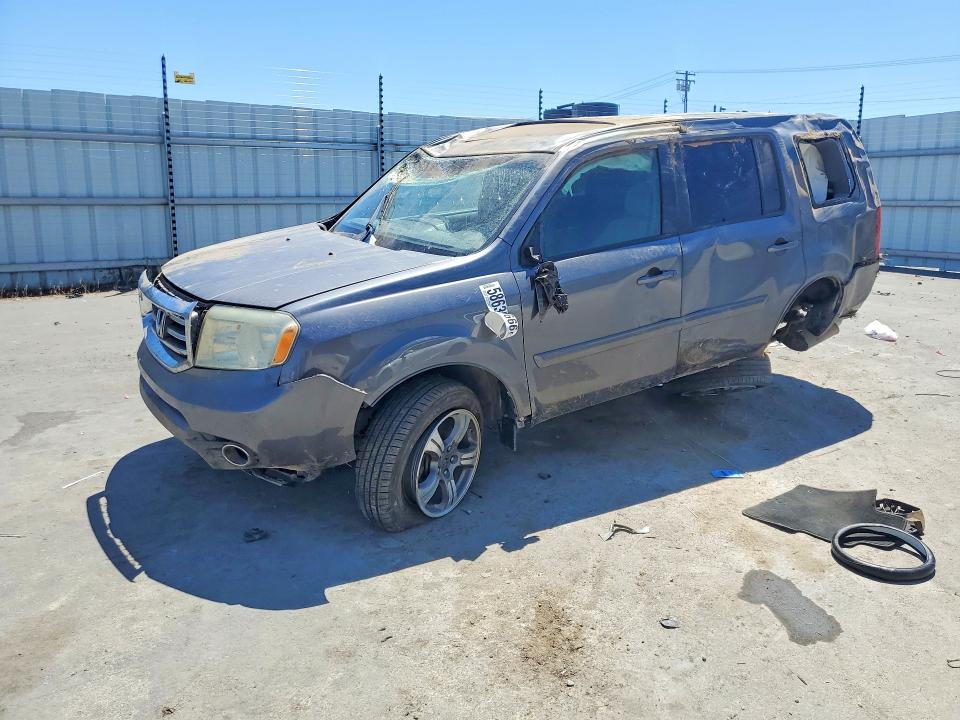 58639666 :رقم المزاد ، 5FNYF3H34FB014219 vin ، 2015 Honda Pilot مزاد بيع