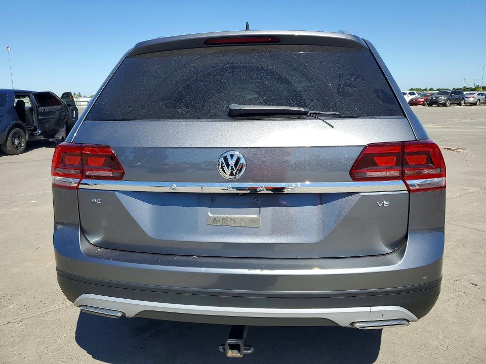 Продаж на аукціоні авто 2018 Volkswagen Atlas, vin: 1V2CR2CA1JC563916, номер лоту: 57387076