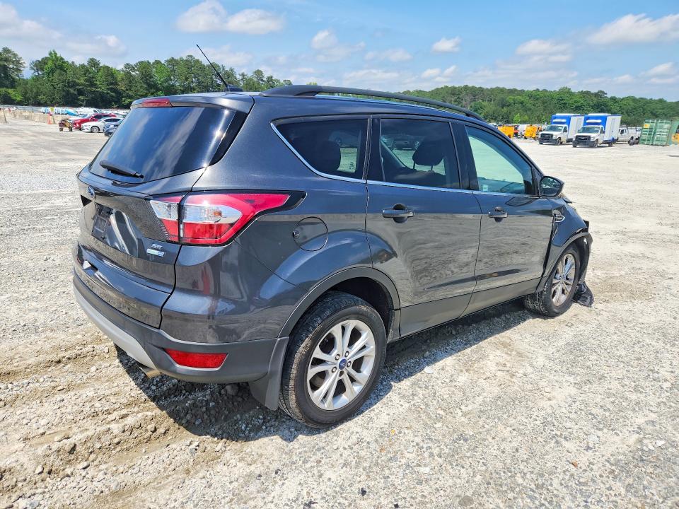 Продаж на аукціоні авто 2018 Ford Escape, vin: 1FMCU9GD1JUB02167, номер лоту: 55599946