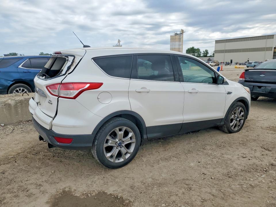 2013 Ford Escape მანქანა იყიდება აუქციონზე, vin: 1FMCU9H98DUA07779, აუქციონის ნომერი: 55932316