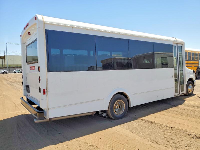 55449606 :رقم المزاد ، 1FDFE45P89DA90086 vin ، 2009 Ford Econoline مزاد بيع