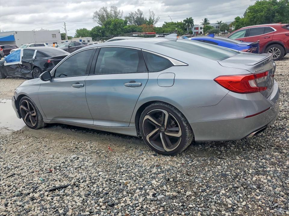 Продаж на аукціоні авто 2018 Honda Accord, vin: 1HGCV1F33JA131541, номер лоту: 55545476