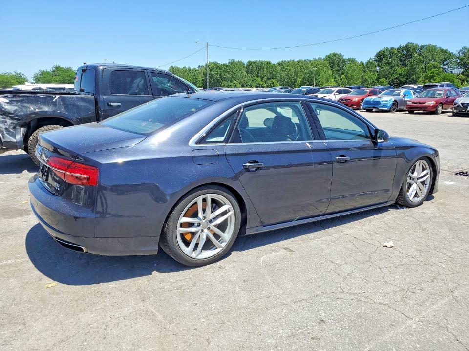 Продаж на аукціоні авто 2017 Audi A8, vin: WAU43AFD4HN003780, номер лоту: 55111536