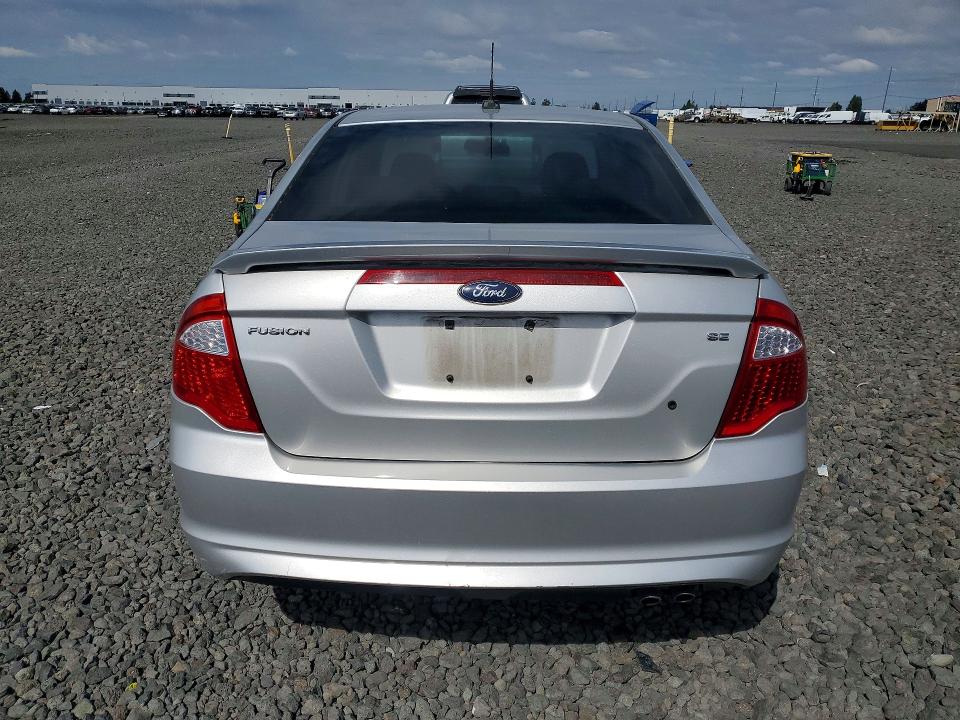 58155086 :رقم المزاد ، 3FAHP0HA6AR296502 vin ، 2010 Ford Fusion مزاد بيع