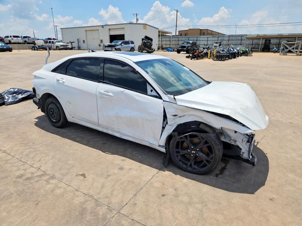 Auction sale of the 2025 Hyundai Elantra, vin: KMHLR4DFXSU985844, lot number: 51852996