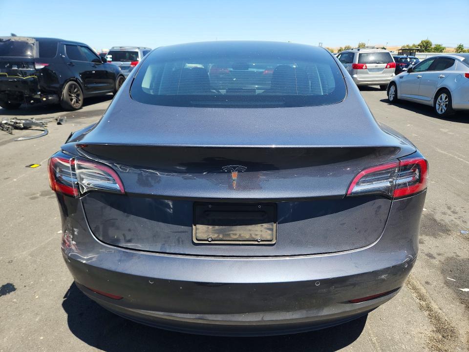 Продажа на аукционе авто 2021 Tesla Model 3, vin: 5YJ3E1EA1MF877786, номер лота: 55742906