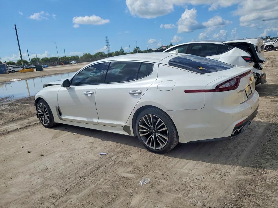 57820126 :رقم المزاد ، KNAE15LAXK6048655 vin ، 2019 Kia Stinger مزاد بيع