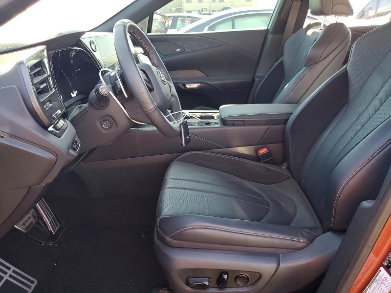 55639746 :رقم المزاد ، 2T2BCMEA0RC010857 vin ، 2024 Lexus Rx مزاد بيع