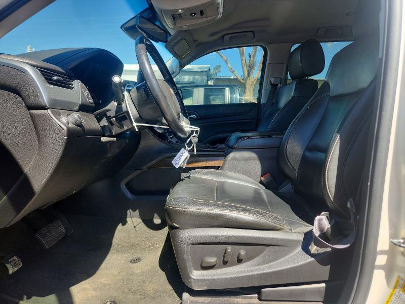 56655836 :رقم المزاد ، 1GNSCJKC2FR303807 vin ، 2015 Chevrolet Suburban مزاد بيع