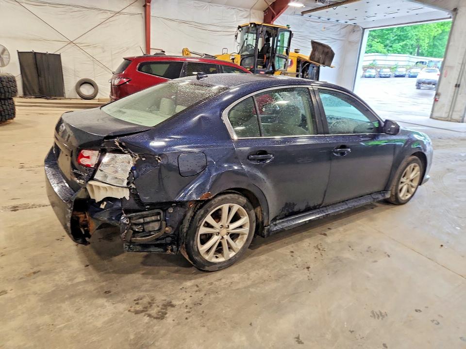 57204486 :رقم المزاد ، 4S3BMBC66E3022521 vin ، 2014 Subaru Legacy مزاد بيع