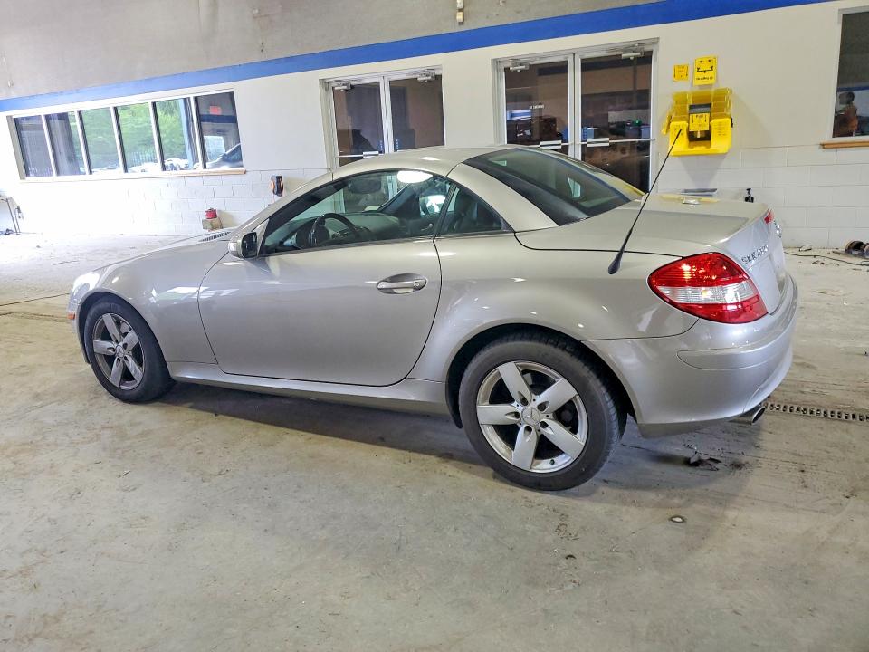 Aukcja sprzedaży 2006 Mercedes-benz Slk, vin: WDBWK54F86F118687, numer aukcji: 55873096
