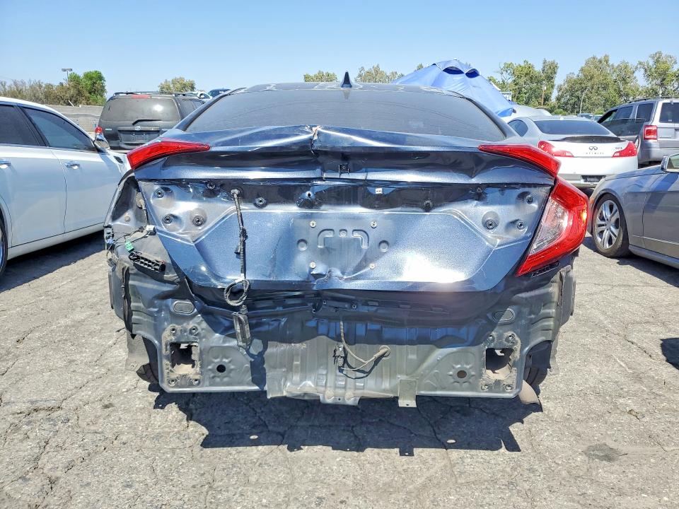 56167076 :رقم المزاد ، 2HGFC2F79JH556243 vin ، 2018 Honda Civic مزاد بيع