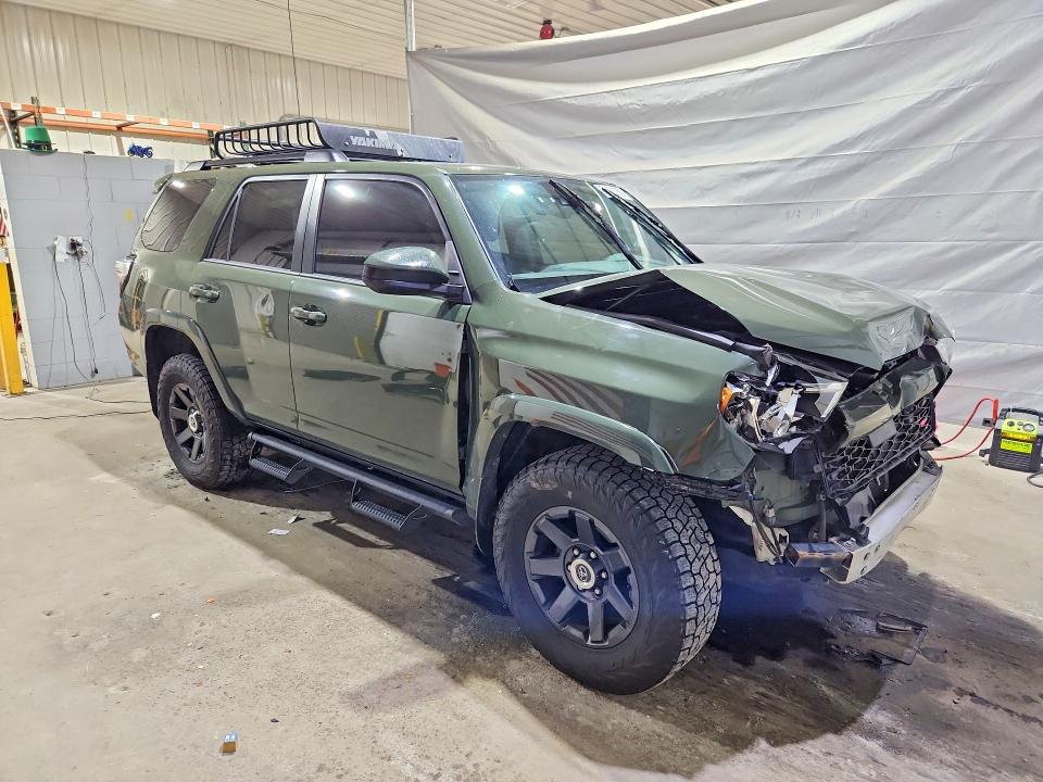 Продаж на аукціоні авто 2022 Toyota 4runner, vin: JTETU5JR4N6031067, номер лоту: 58428756