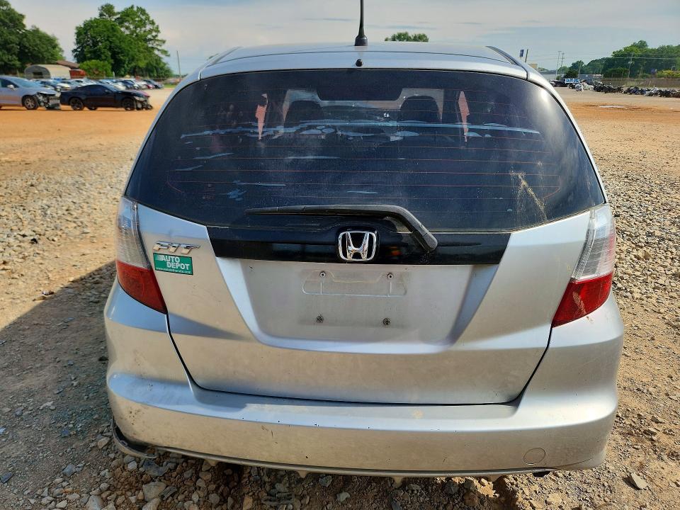 Продаж на аукціоні авто 2013 Honda Fit, vin: JHMGE8H35DC073185, номер лоту: 57061466