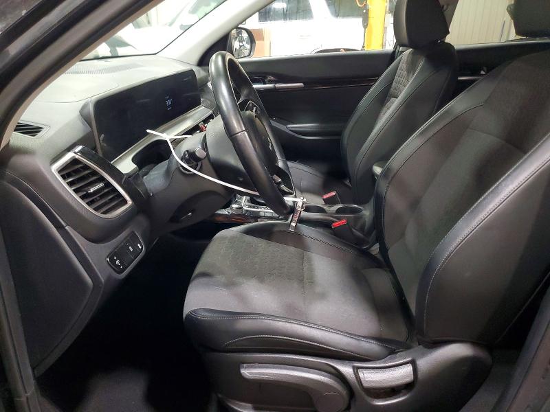2025 Kia Seltos მანქანა იყიდება აუქციონზე, vin: KNDEU2AA5S7760366, აუქციონის ნომერი: 56642516