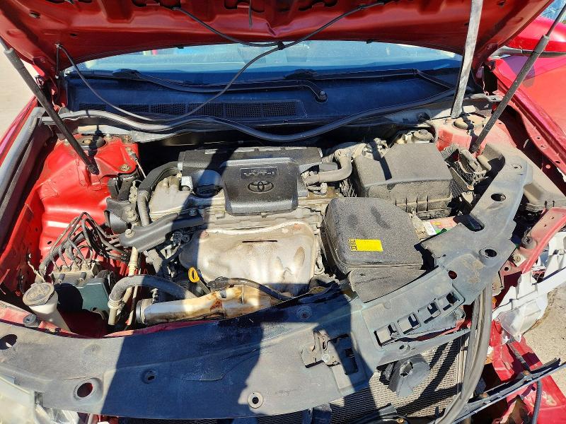 57077016 :رقم المزاد ، 4T4BF1FK6CR220361 vin ، 2012 Toyota Camry مزاد بيع