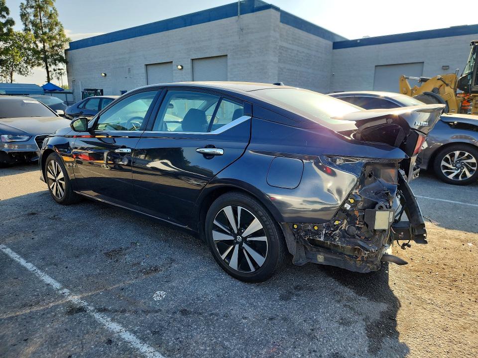 Продажа на аукционе авто 2022 Nissan Altima, vin: 1N4BL4DV4NN312738, номер лота: 58715526