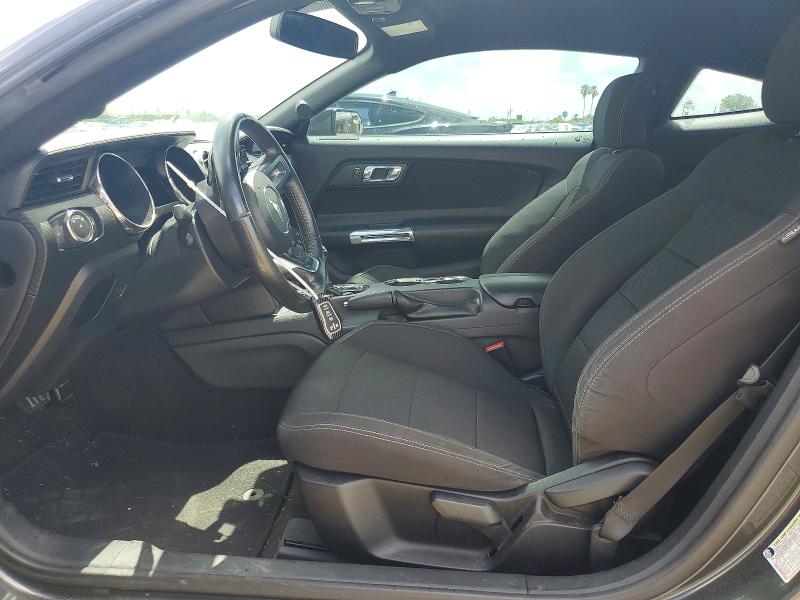 56825476 :رقم المزاد ، 1FA6P8AM3H5249824 vin ، 2017 Ford Mustang مزاد بيع