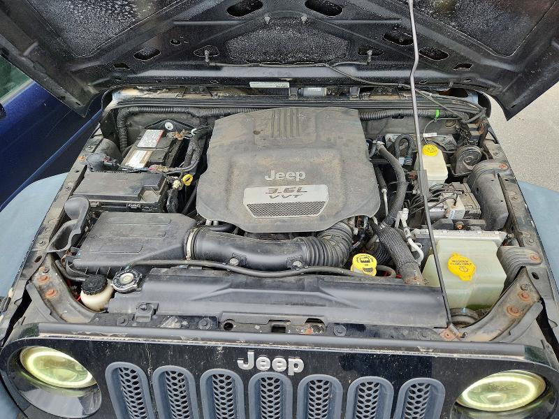 2013 Jeep Wrangler Unlimited მანქანა იყიდება აუქციონზე, vin: 1C4HJWDG1DL594144, აუქციონის ნომერი: 56772636