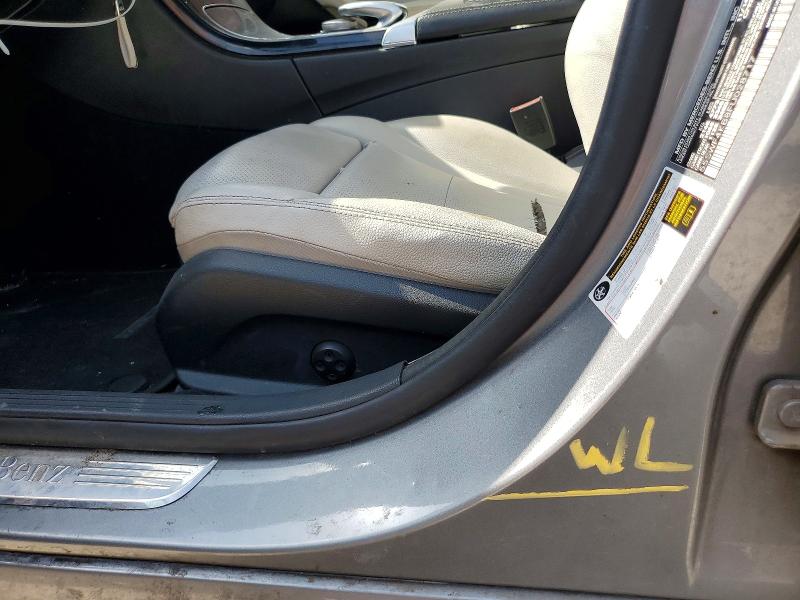 2015 Mercedes-benz C მანქანა იყიდება აუქციონზე, vin: 55SWF4KB8FU028717, აუქციონის ნომერი: 58847656