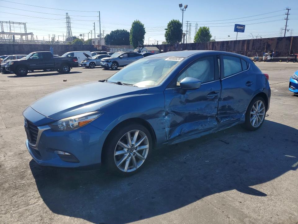 Auction sale of the 2017 Mazda 3, vin: JM1BN1L7XH1126459, lot number: 58008526