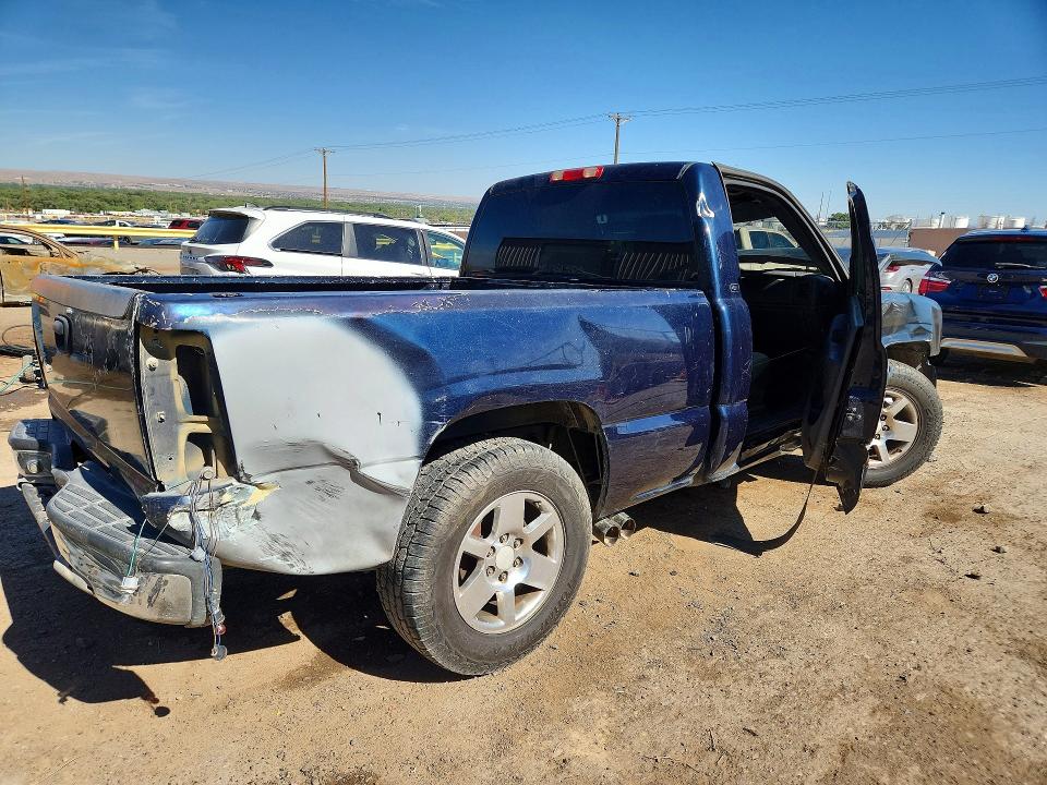 2005 Chevrolet Silverado მანქანა იყიდება აუქციონზე, vin: 1GCEC14X45Z294130, აუქციონის ნომერი: 58043816