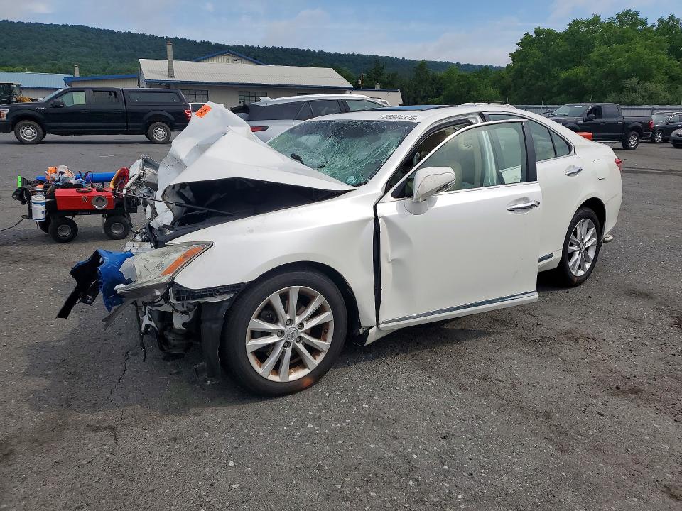 58804376 :رقم المزاد ، JTHBK1EG6B2435805 vin ، 2011 Lexus Es مزاد بيع