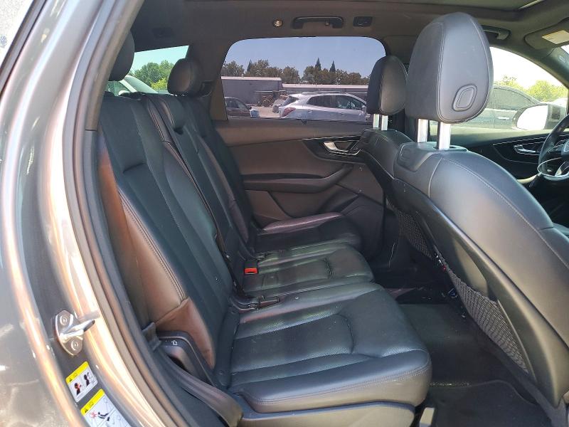 58489136 :رقم المزاد ، WA1LAAF71HD047671 vin ، 2017 Audi Q7 مزاد بيع