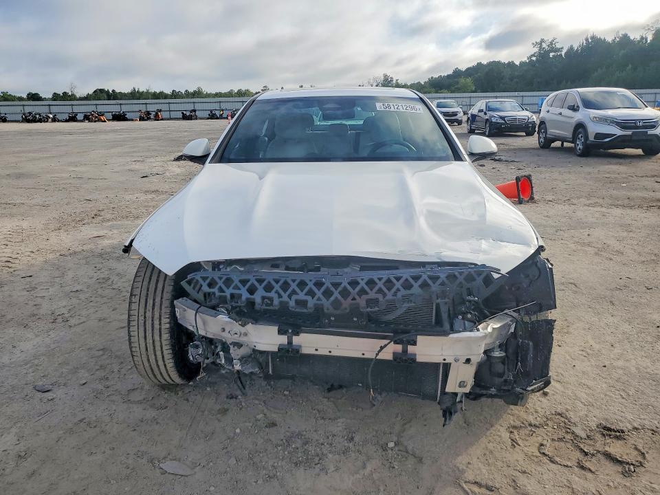 58121296 :رقم المزاد ، W1KAF4GB3RR163936 vin ، 2024 Mercedes-benz C مزاد بيع